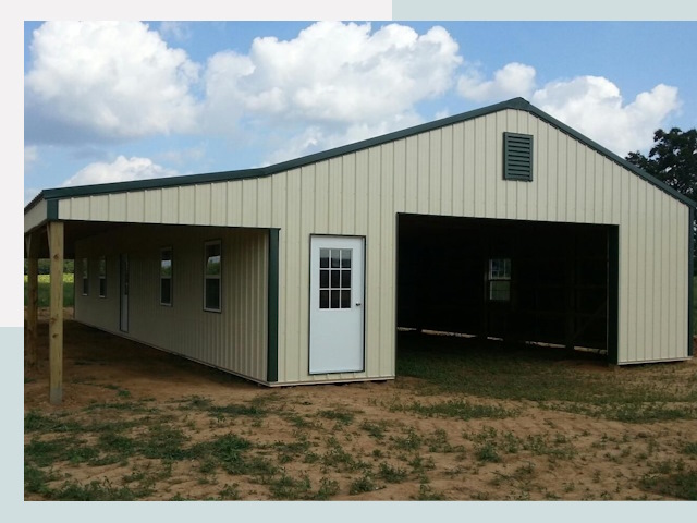 Строительство конюшен в Карасук