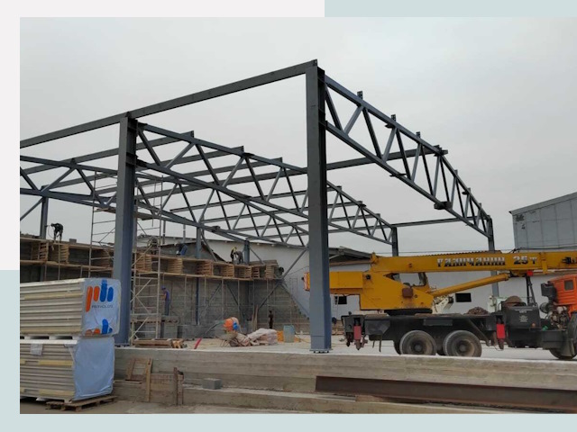 Строительство цехов в Карасук