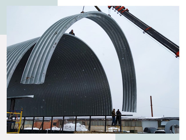 Полукруглые ангары в Карасук